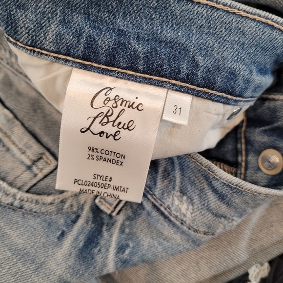 NWT Cosmic Blue Love Distressed Jean Shorts with Frayed Hem - Picture 4 of 6